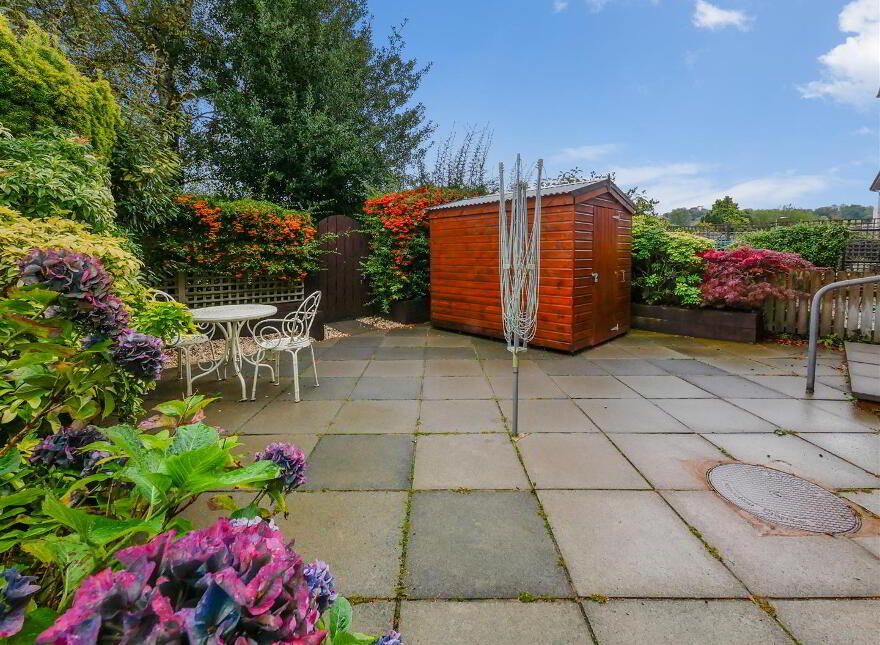 19 Drumkeen Court, Upper Galwally, Belfast, BT8 7TU