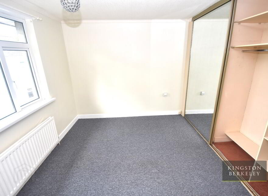 34 McCaughan Park, Belfast, BT6 9QJ