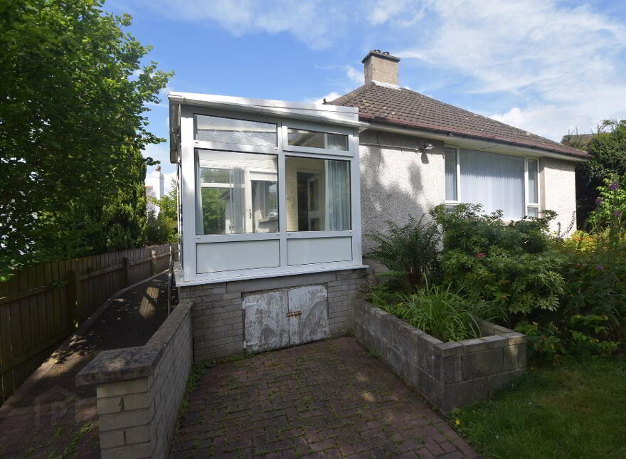 34 McCaughan Park, Belfast, BT6 9QJ