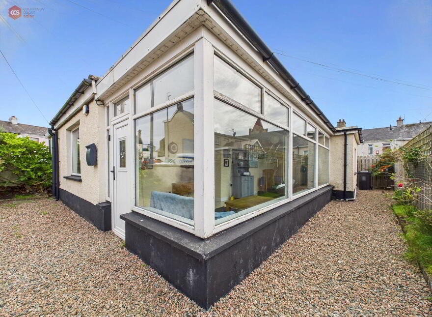 1 Upper Heathmount, Portstewart, BT55 7AR photo