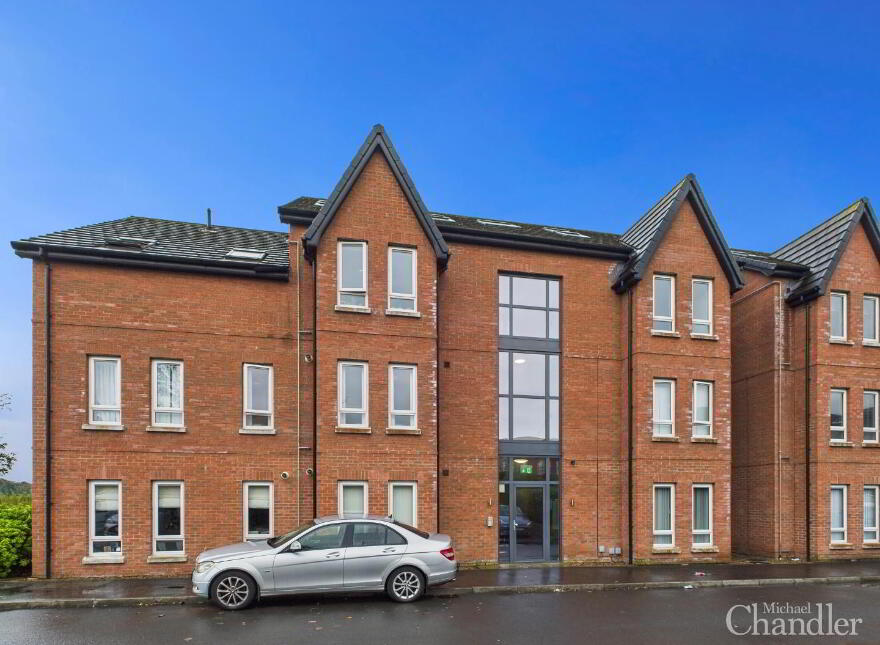 Apt 27, 3 West Circular Close, Belfast, BT13 3WQ
