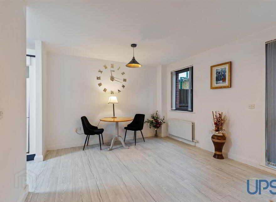 8 Ross Mill Avenue, Falls Road, Belfast, BT13 2QH