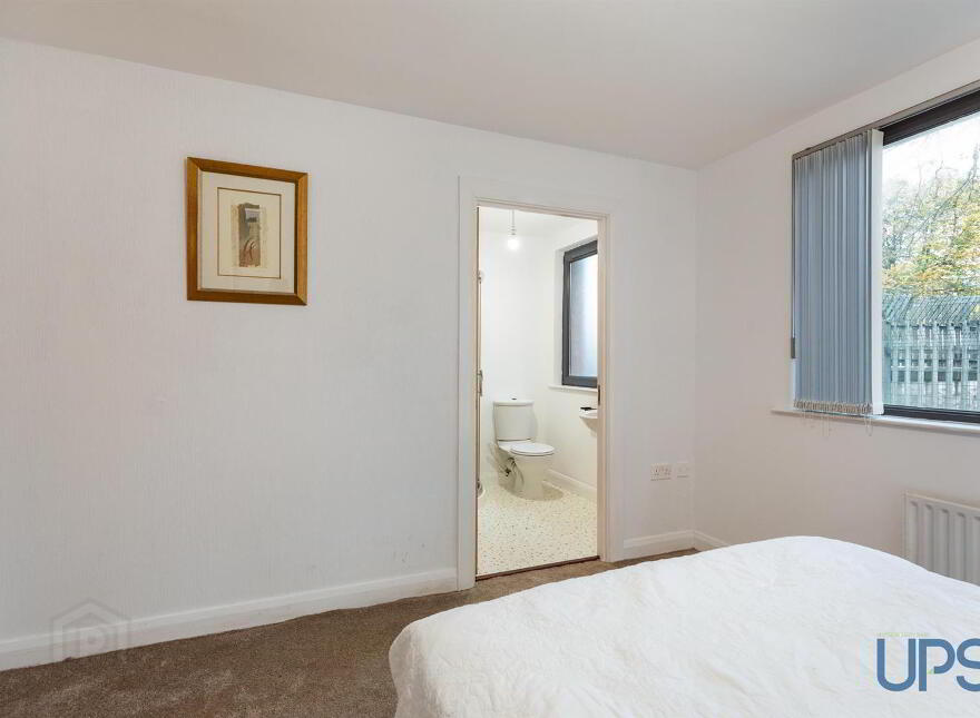 8 Ross Mill Avenue, Falls Road, Belfast, BT13 2QH