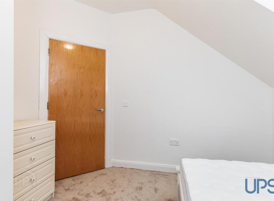 8 Ross Mill Avenue, Falls Road, Belfast, BT13 2QH