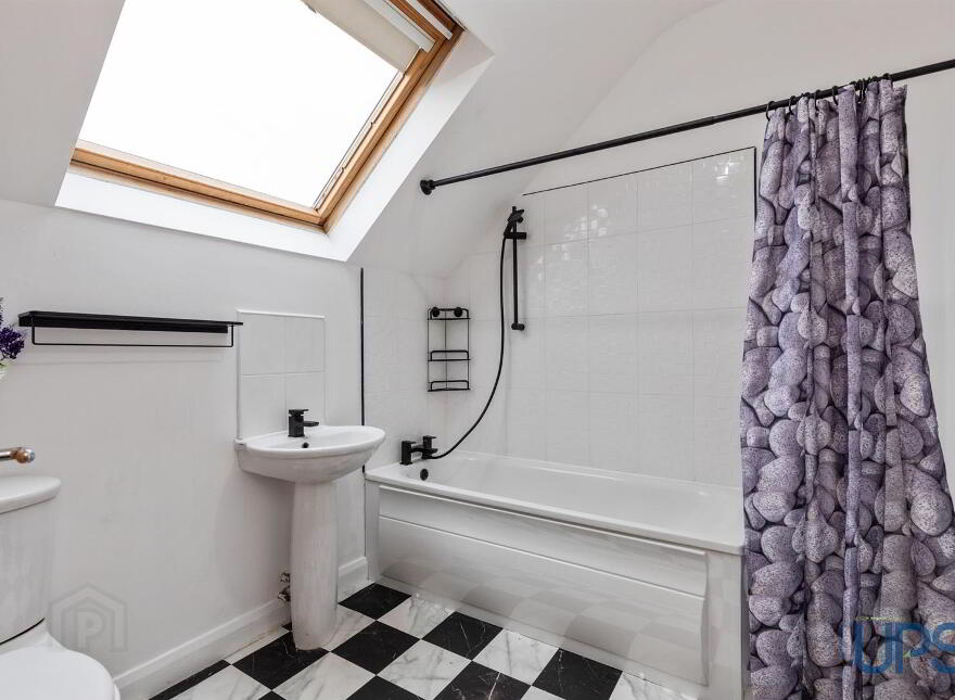 8 Ross Mill Avenue, Falls Road, Belfast, BT13 2QH