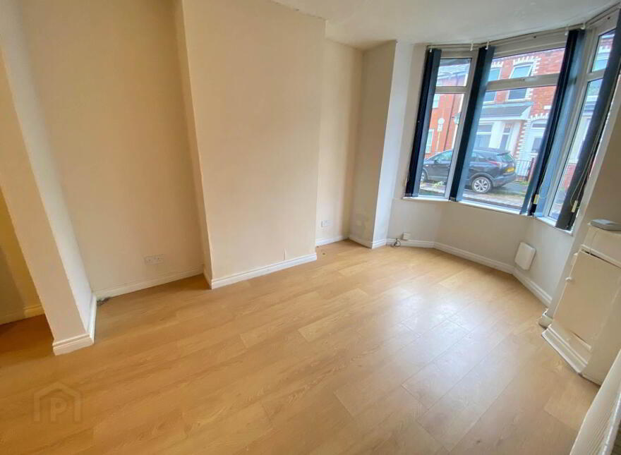45 Ardenvohr Street, Belfast, BT6 8NB