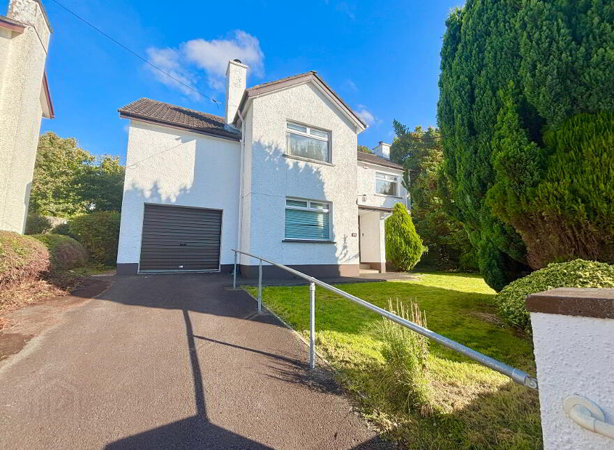 43 Tullymore Park, Ballymena, BT42 2AU