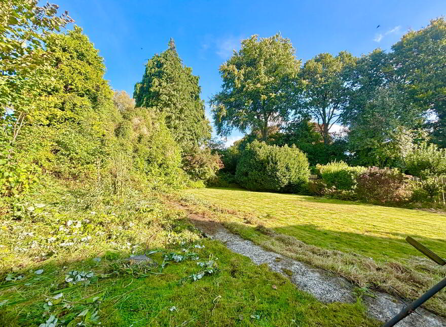 43 Tullymore Park, Ballymena, BT42 2AU