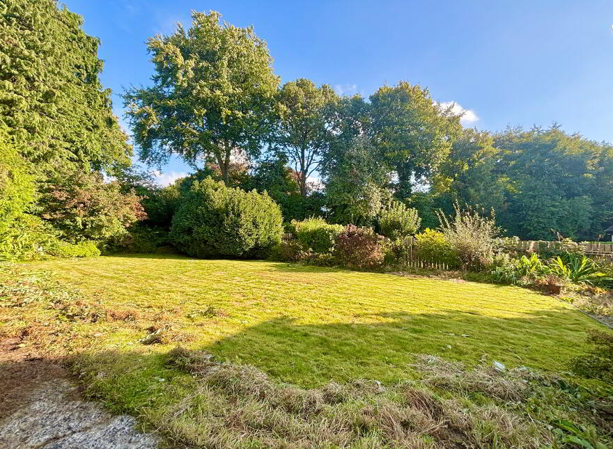 43 Tullymore Park, Ballymena, BT42 2AU