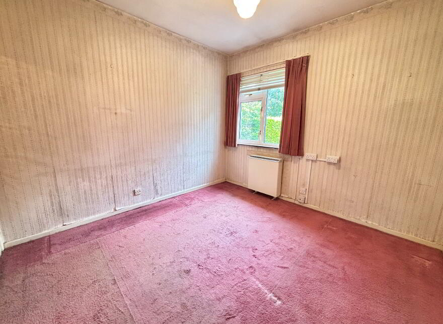 43 Tullymore Park, Ballymena, BT42 2AU
