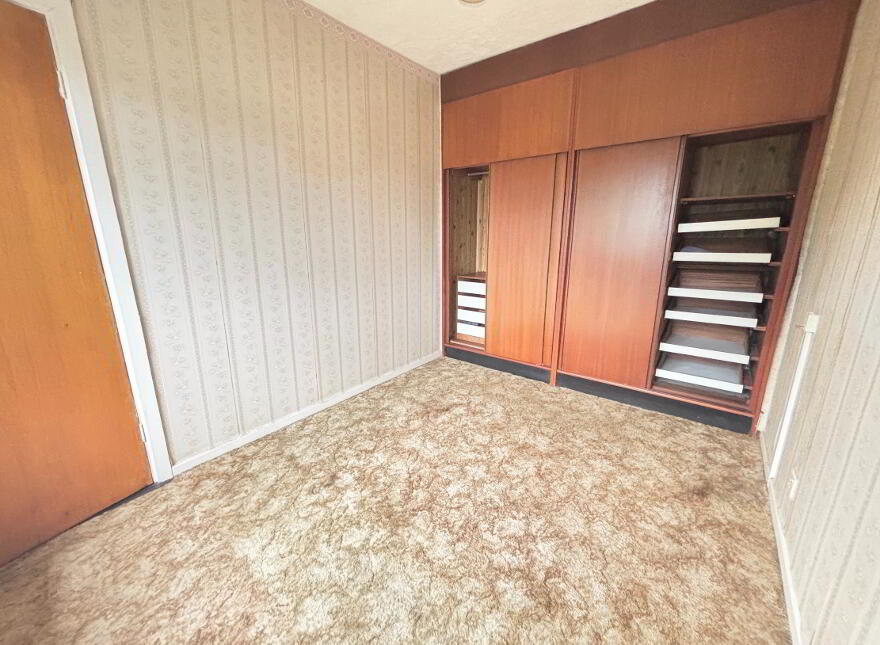 43 Tullymore Park, Ballymena, BT42 2AU