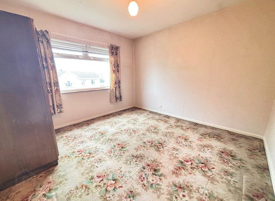 43 Tullymore Park, Ballymena, BT42 2AU