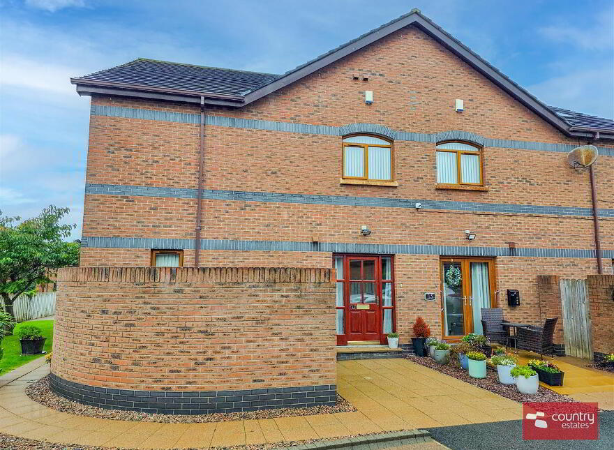 11 Meadowbank, Carrickfergus, BT38 8GZ