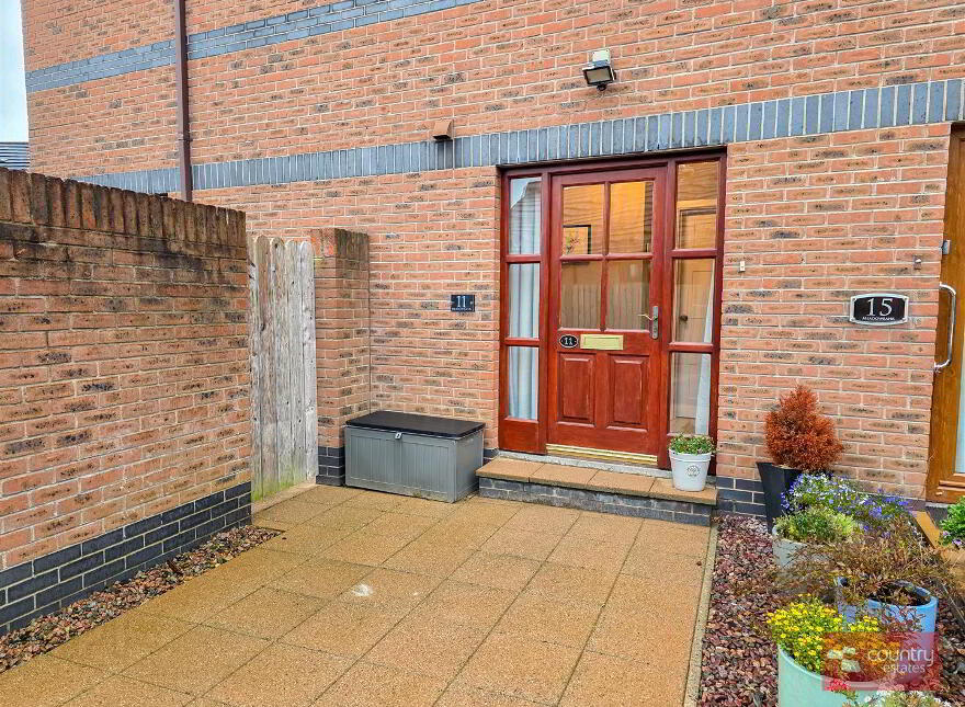 11 Meadowbank, Carrickfergus, BT38 8GZ