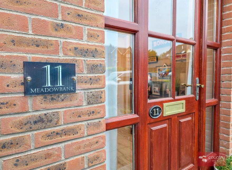 11 Meadowbank, Carrickfergus, BT38 8GZ