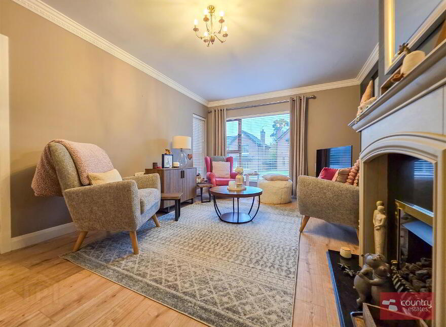 11 Meadowbank, Carrickfergus, BT38 8GZ