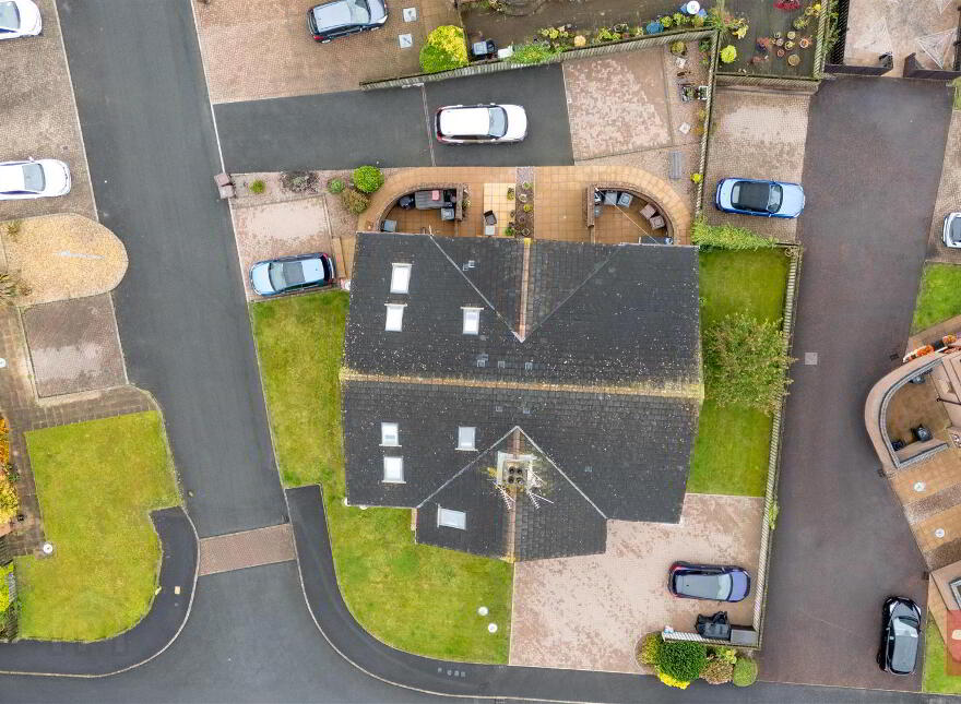 11 Meadowbank, Carrickfergus, BT38 8GZ
