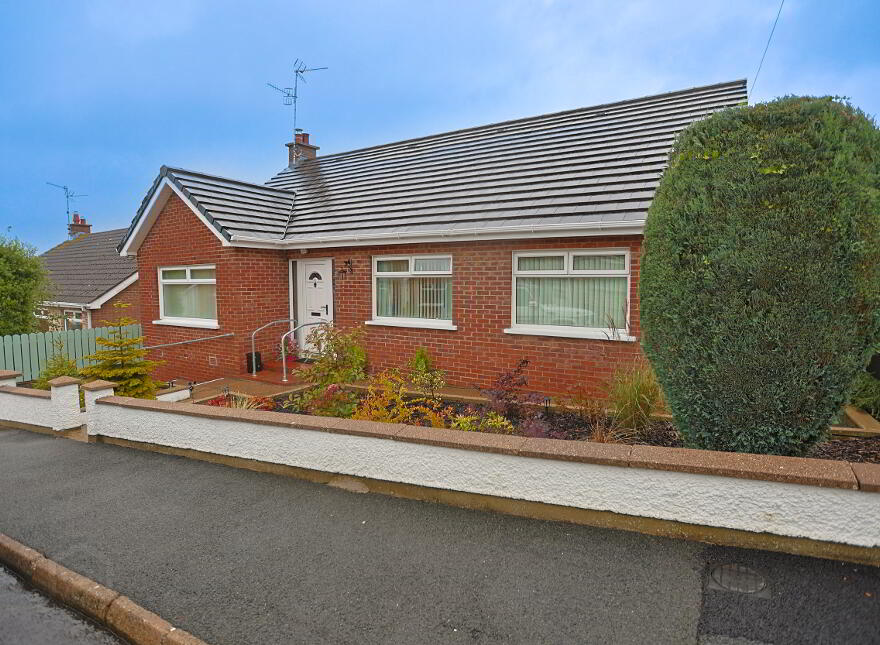2 Hillside Crescent, Portadown, Craigavon, BT63 5JB photo