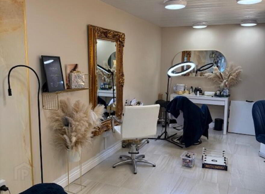 254 Shankill Road, Belfast, BT13 2BL