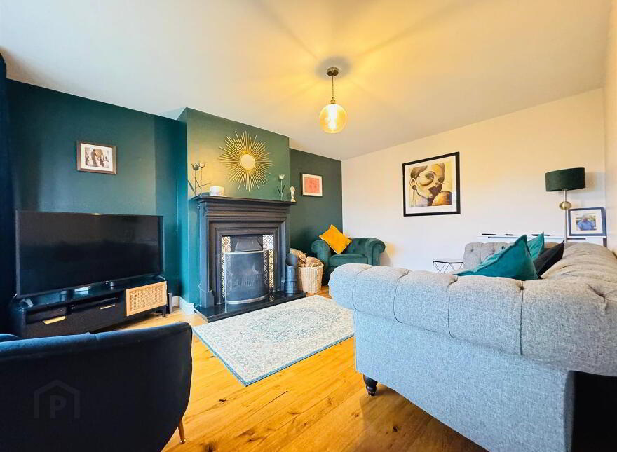 15 Hollybrook Grove, Hightown Road, Newtownabbey, BT36 4ZR