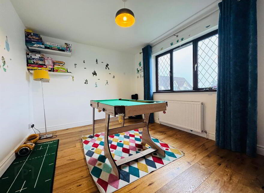 15 Hollybrook Grove, Hightown Road, Newtownabbey, BT36 4ZR