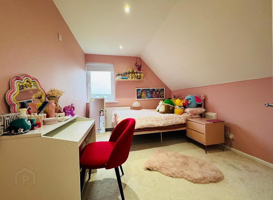 15 Hollybrook Grove, Hightown Road, Newtownabbey, BT36 4ZR