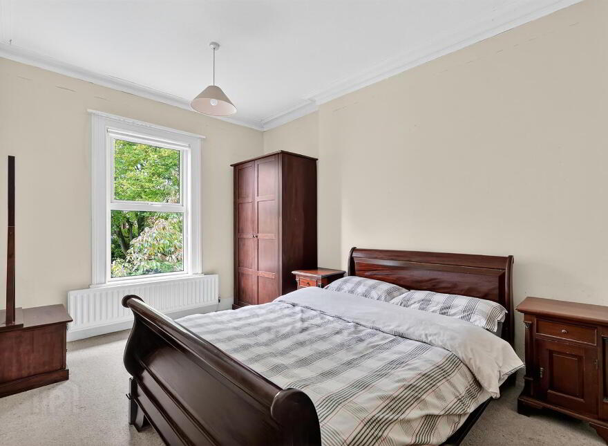 2 Finaghy Park South, Belfast, BT10 0HR