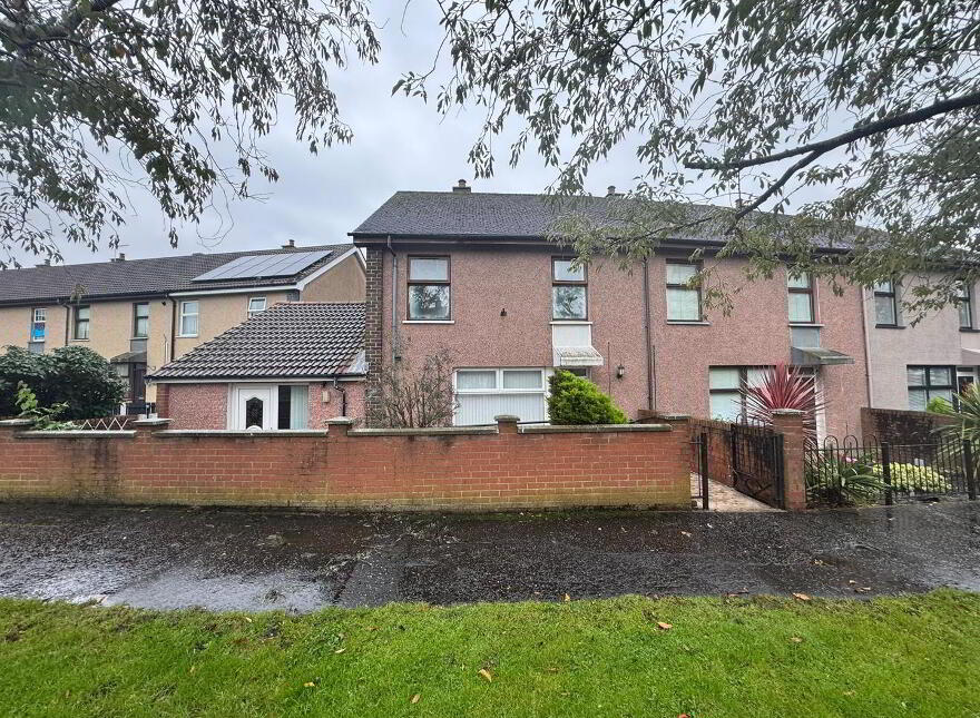 56 East Way, Rathcoole, Newtownabbey, BT37 9NR photo