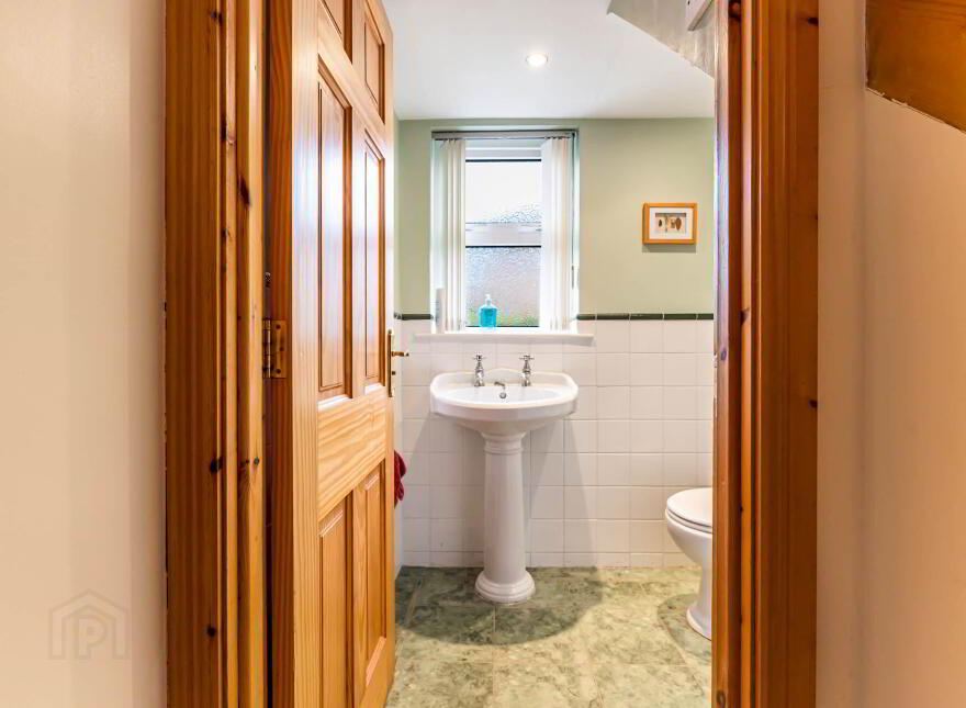 16 Magheralave Manor, Lisburn, BT28 3EN