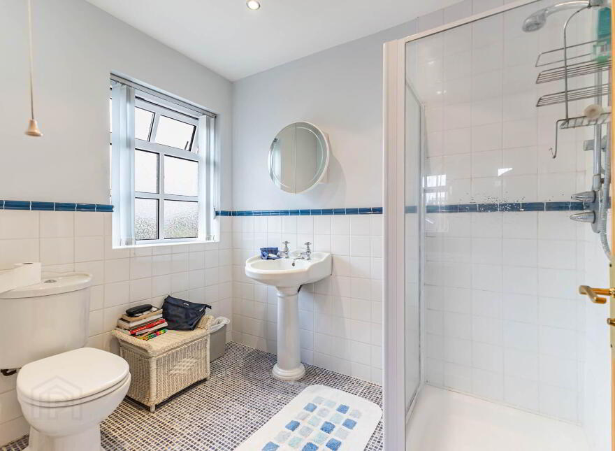 16 Magheralave Manor, Lisburn, BT28 3EN