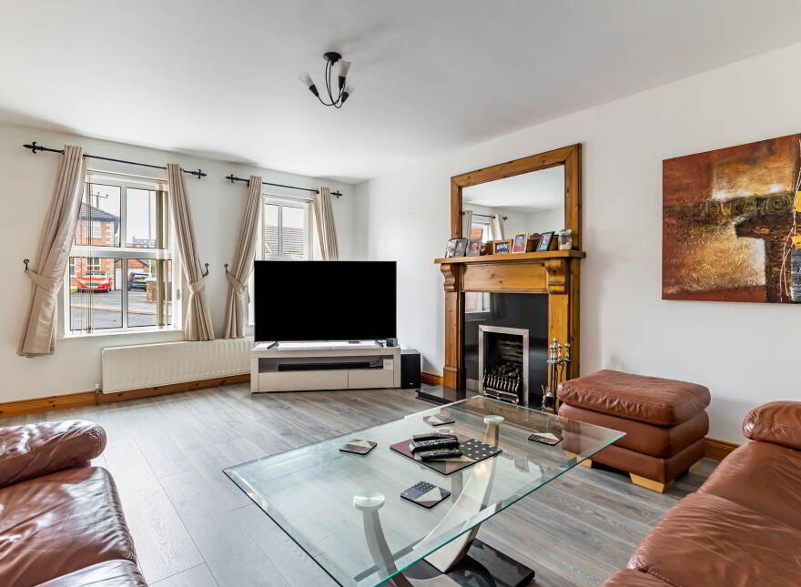16 Magheralave Manor, Lisburn, BT28 3EN