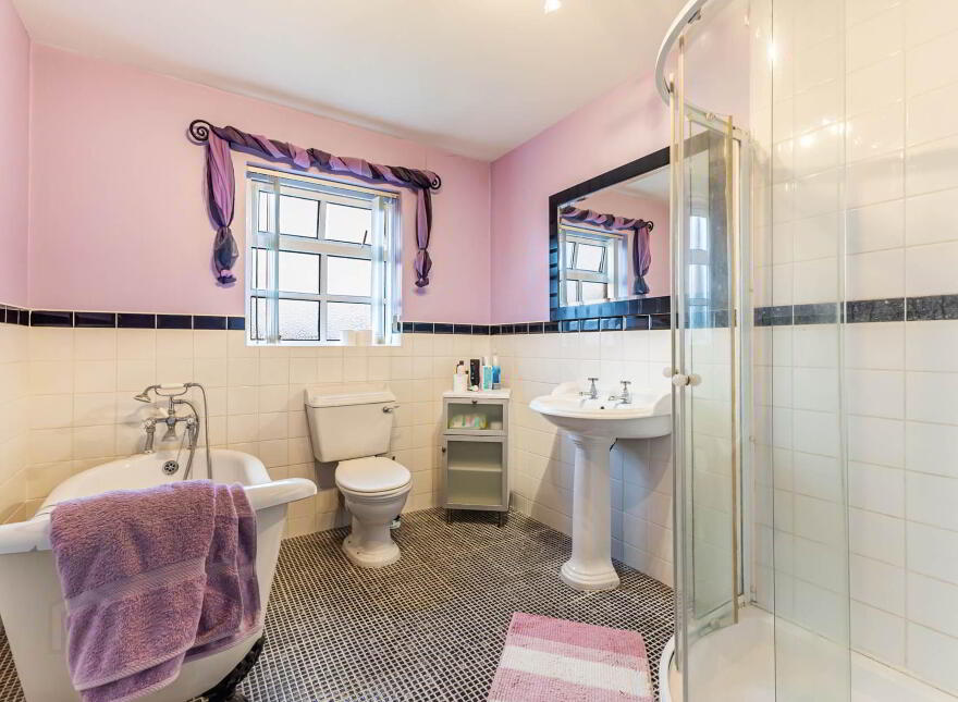 16 Magheralave Manor, Lisburn, BT28 3EN