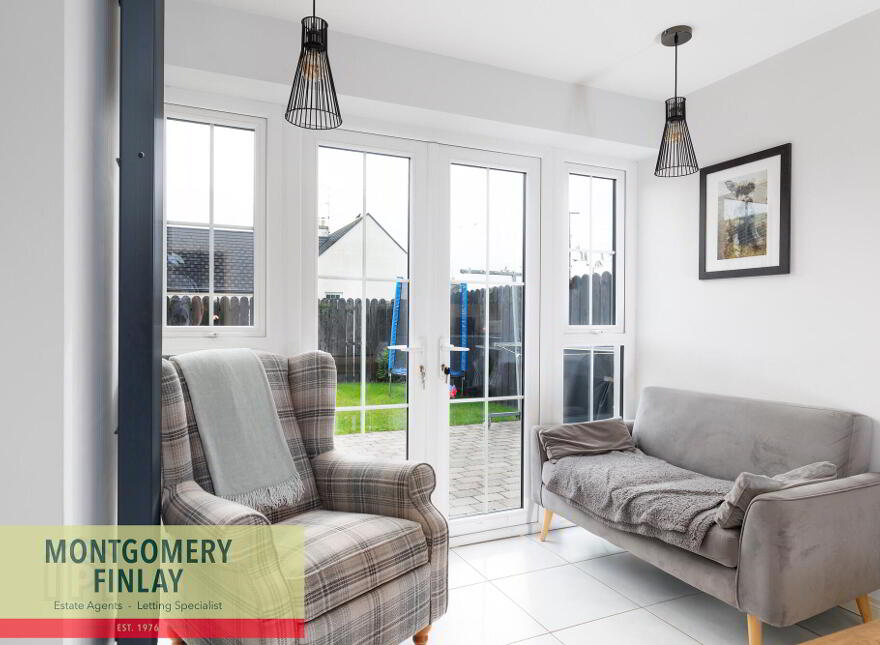 33 Lough Shore Manor, Enniskillen, BT74 5JU