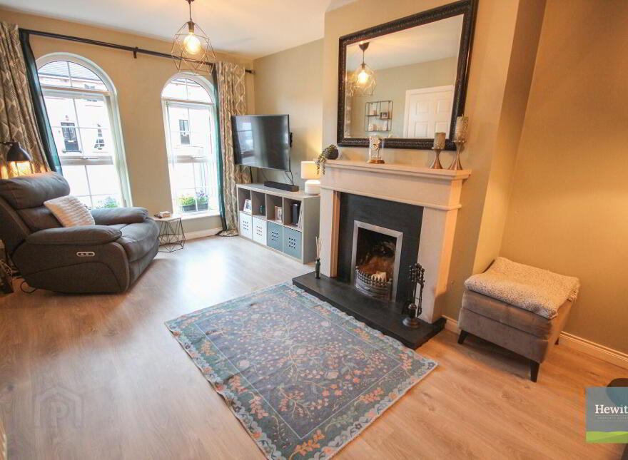 28 Green Park Drive, Markethill, BT60 1PX