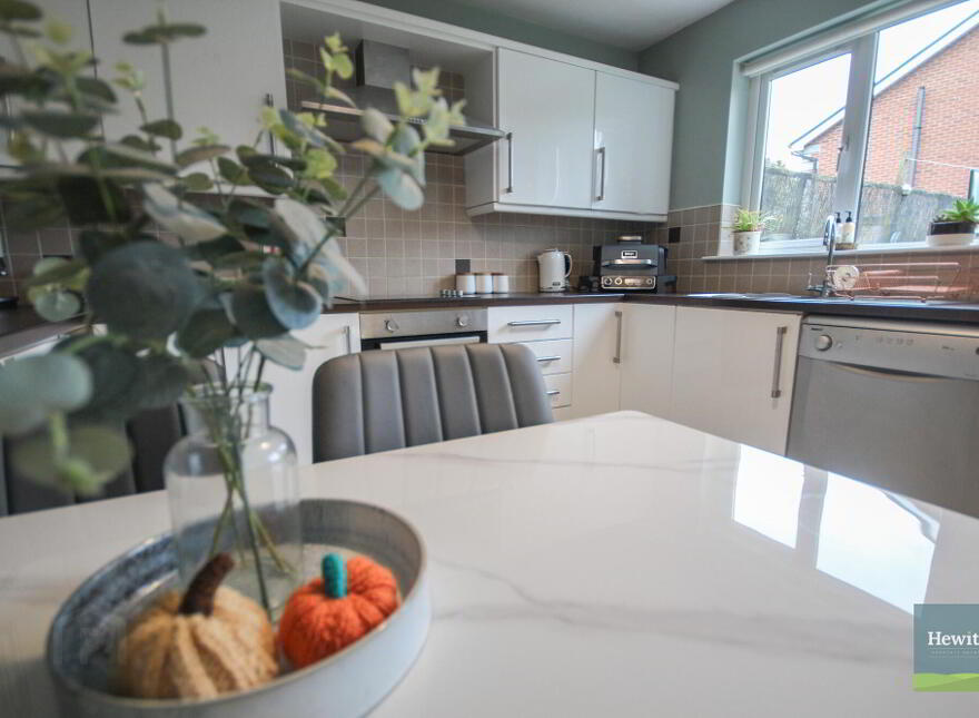 28 Green Park Drive, Markethill, BT60 1PX