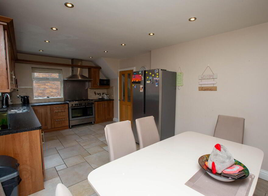4 Tudor Oaks, Balynahinch, Ballynahinch, BT24 8YP