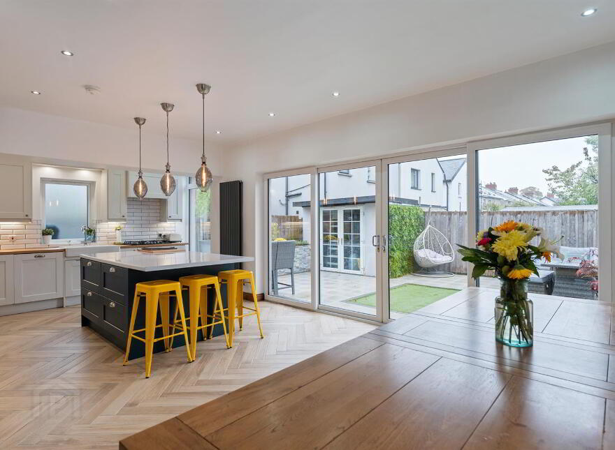 26 Bloomfield Road, Belfast, BT5 5LT