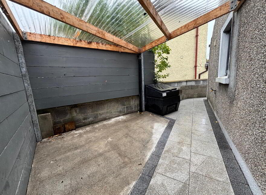 6 Martin Savage Terrace, Sligo Town, F91AHK3