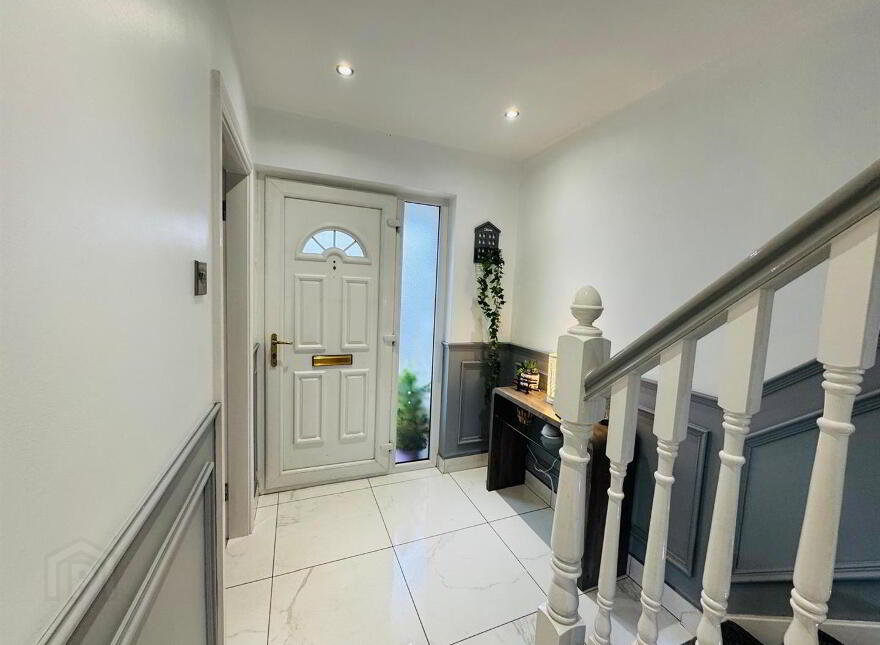 28 Rossdowney Drive, Waterside, L'Derry, BT47 5PR