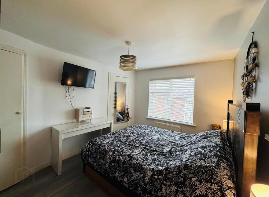 28 Rossdowney Drive, Waterside, L'Derry, BT47 5PR