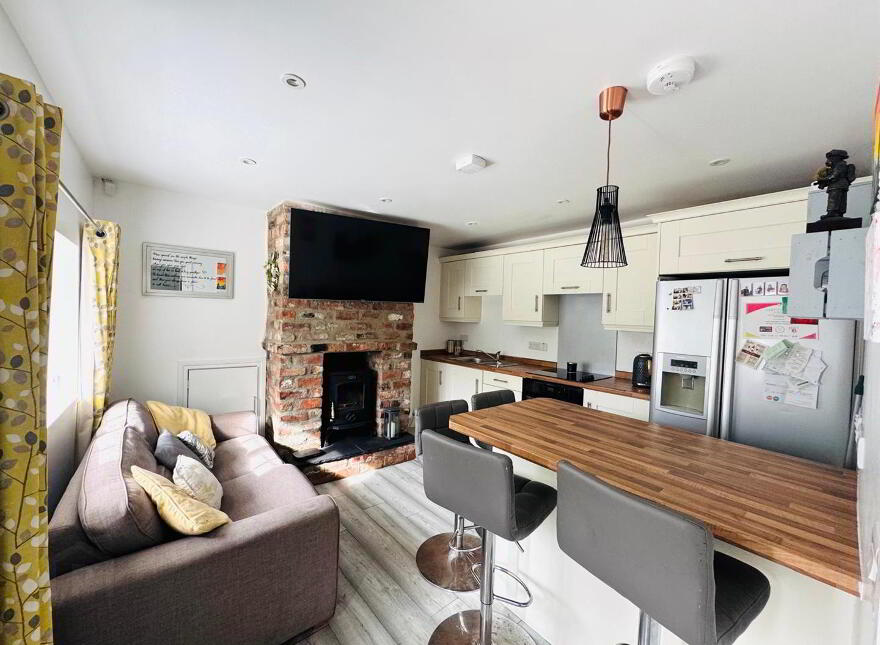 57 & 59 Glenshane Road, Drumahoe, L'Derry, BT47 3SF