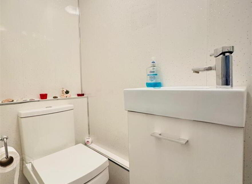 25 Carn Green, Carnmoney Road North, Newtownabbey, BT36 5YW