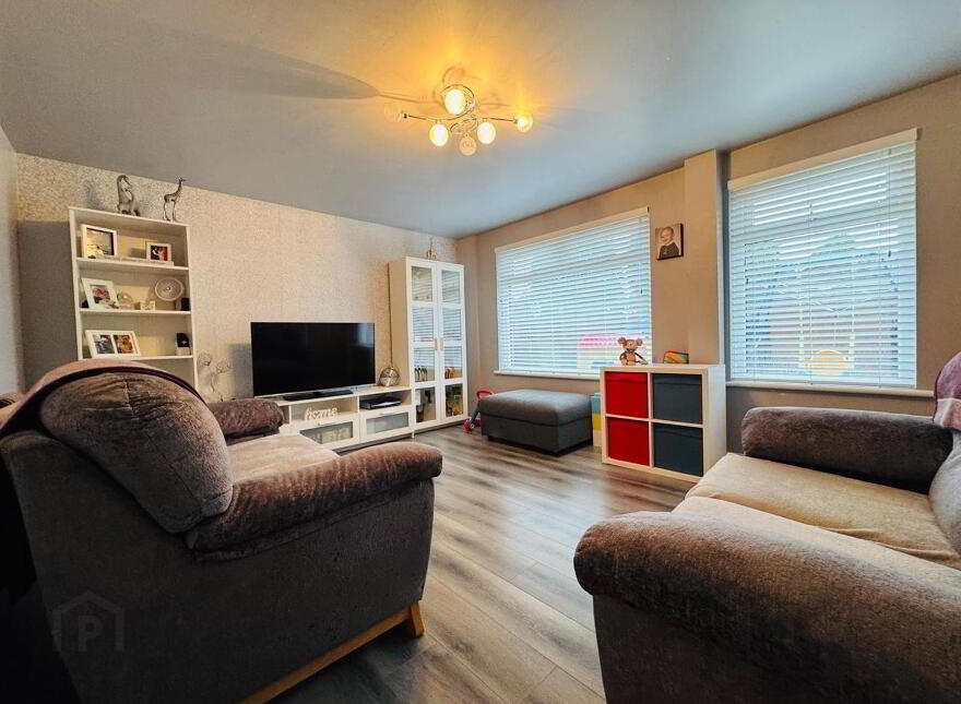 25 Carn Green, Carnmoney Road North, Newtownabbey, BT36 5YW