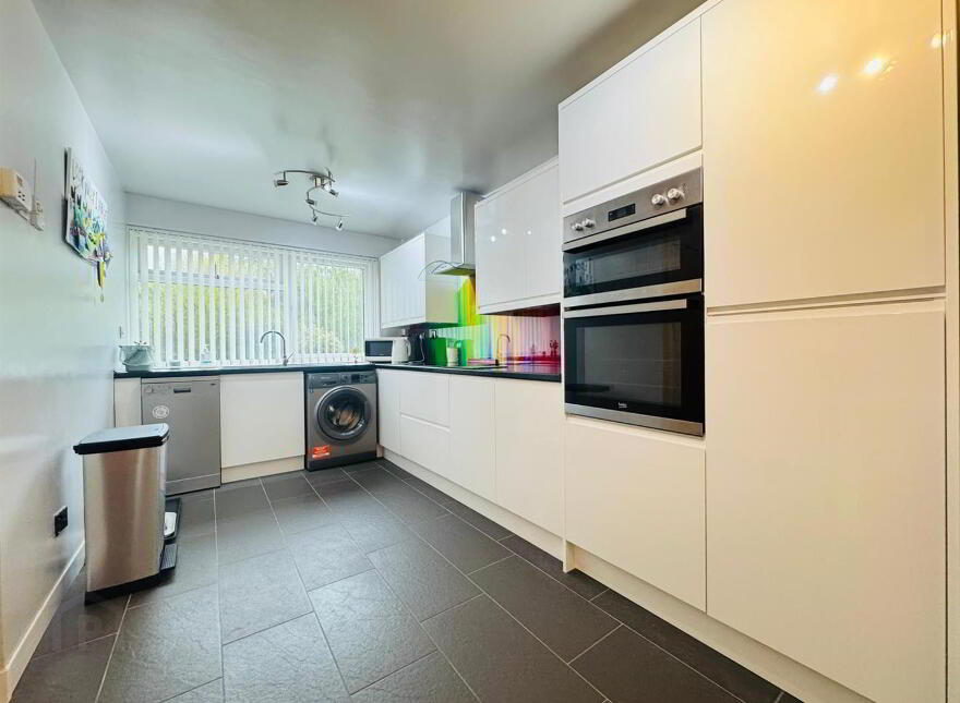 25 Carn Green, Carnmoney Road North, Newtownabbey, BT36 5YW