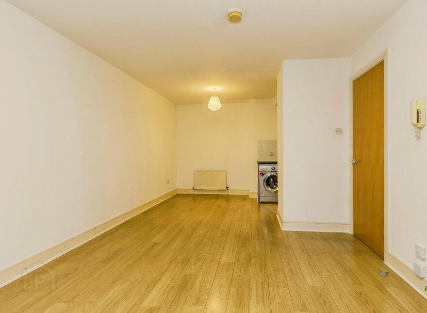 Flat 62 South Studios, 85 Tates Avenue, Belfast, Belfast, BT9 7BS