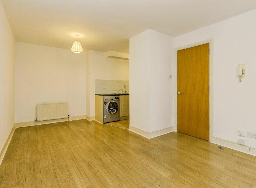 Flat 62 South Studios, 85 Tates Avenue, Belfast, Belfast, BT9 7BS
