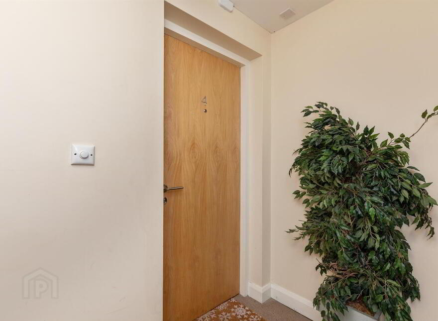 Apt 4, 112 Templemore Avenue, Belfast, BT5 4FX