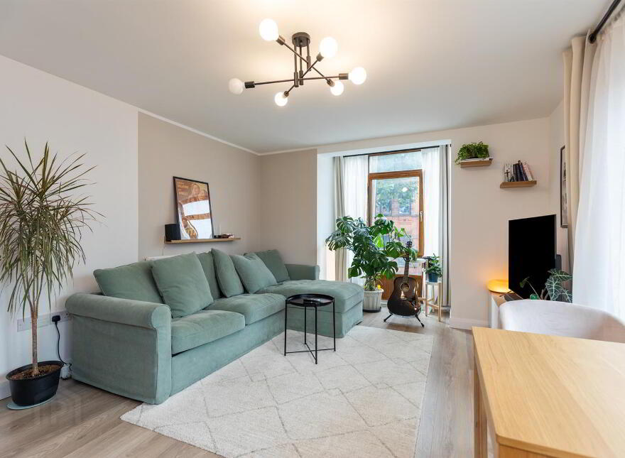 Apt 4, 112 Templemore Avenue, Belfast, BT5 4FX