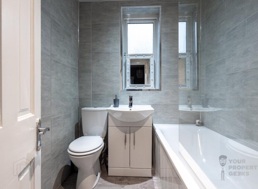 14 Springdale Gardens, Belfast, BT13 3QT