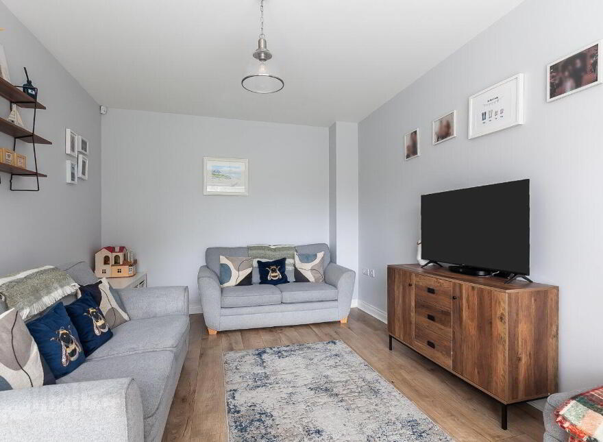98 Bush Manor, Antrim, BT41 2WH
